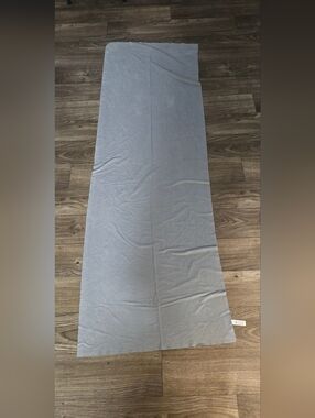 Lululemon Hot Yoga Mat Towel